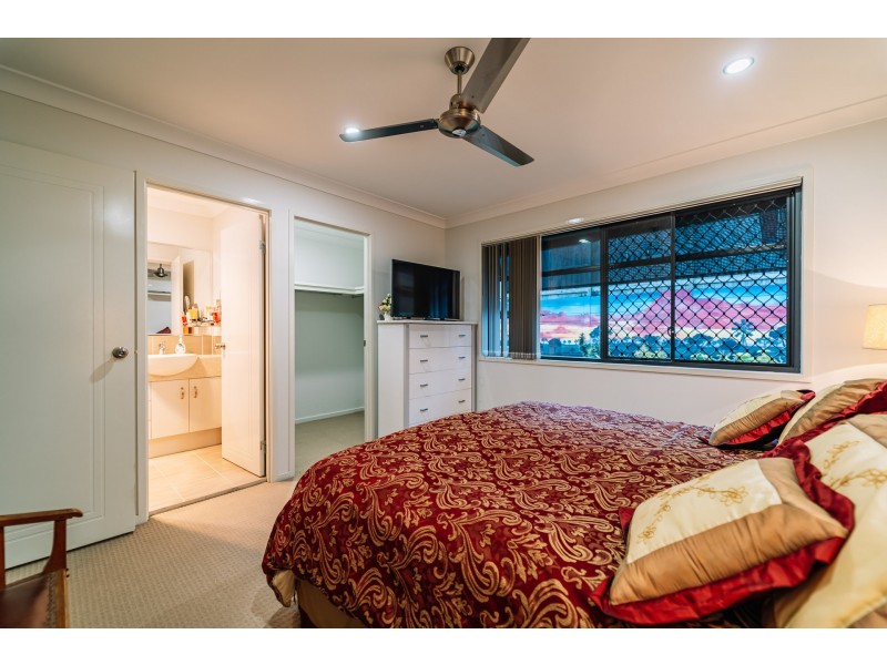 24 Brampton Crescent, Springfield Lakes QLD 4300