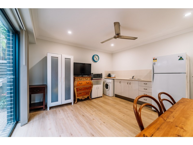 24 Brampton Crescent, Springfield Lakes QLD 4300