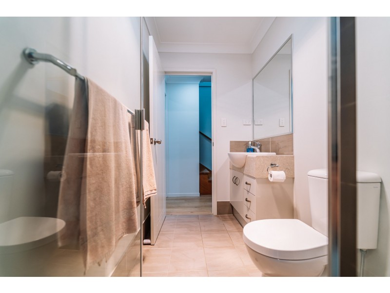 24 Brampton Crescent, Springfield Lakes QLD 4300
