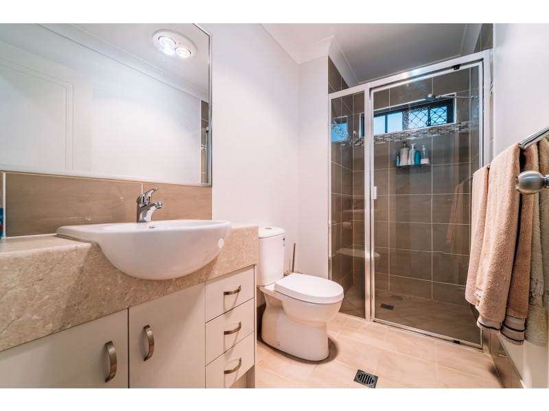 24 Brampton Crescent, Springfield Lakes QLD 4300
