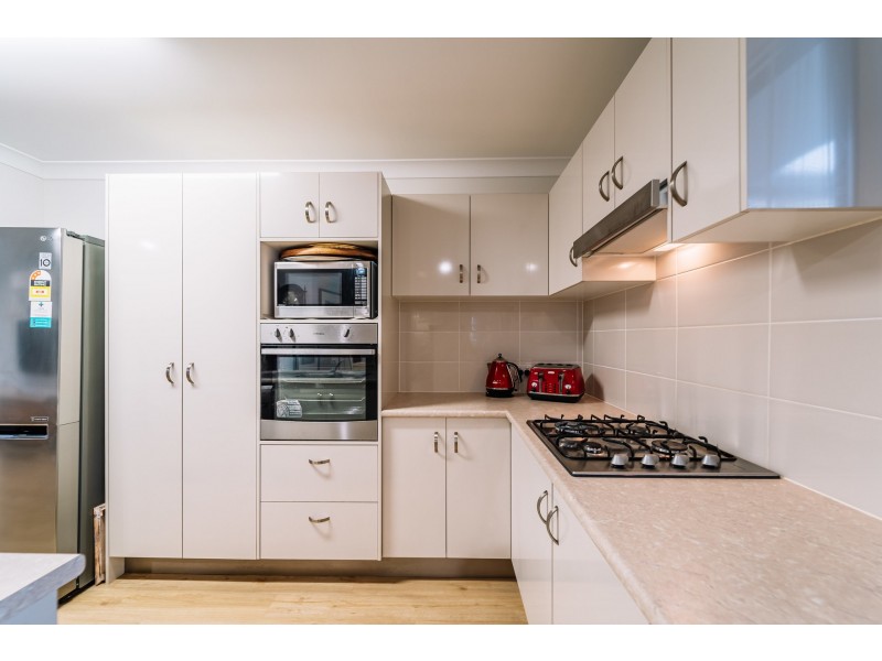 24 Brampton Crescent, Springfield Lakes QLD 4300