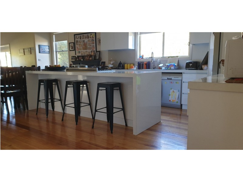 9 Palmer Road, Kyvalley VIC 3621