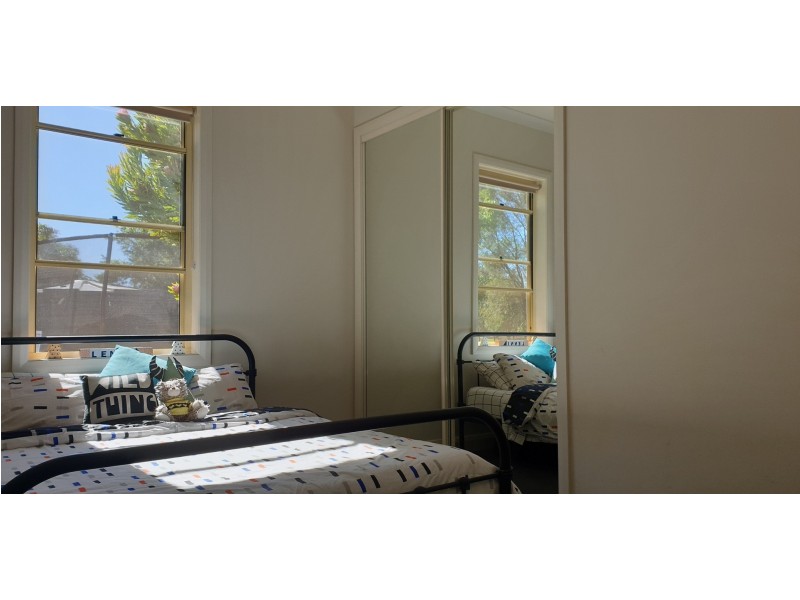 9 Palmer Road, Kyvalley VIC 3621