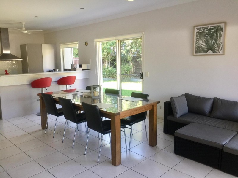 17 Jacksonia Place, Noosaville QLD 4566