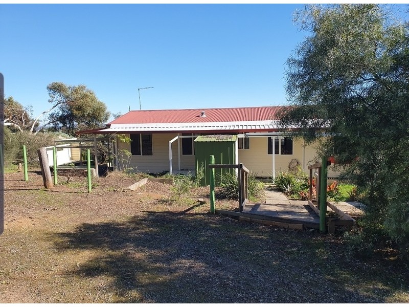 259/270 South Western Highway, Mount Richon WA 6112