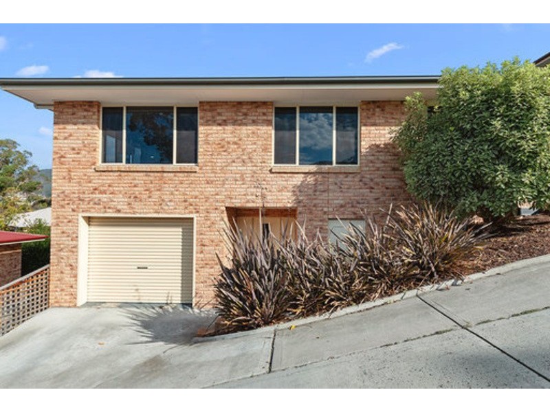 2/21 WAKEHURST ROAD, Austins Ferry TAS 7011