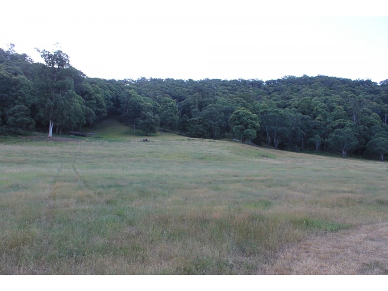 80 Bonds Road, Nariel Valley VIC 3707