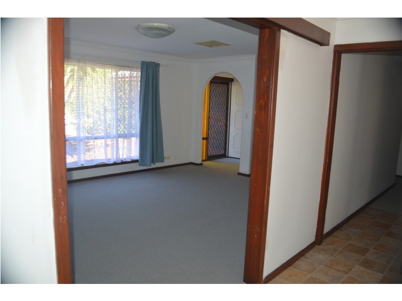 95 PARTRIDGE WAY, Thornlie WA 6108