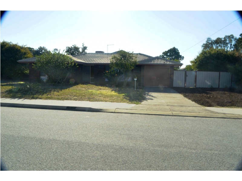 95 PARTRIDGE WAY, Thornlie WA 6108