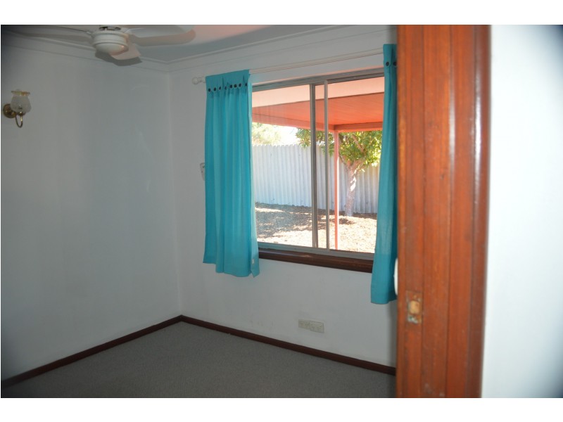 95 PARTRIDGE WAY, Thornlie WA 6108