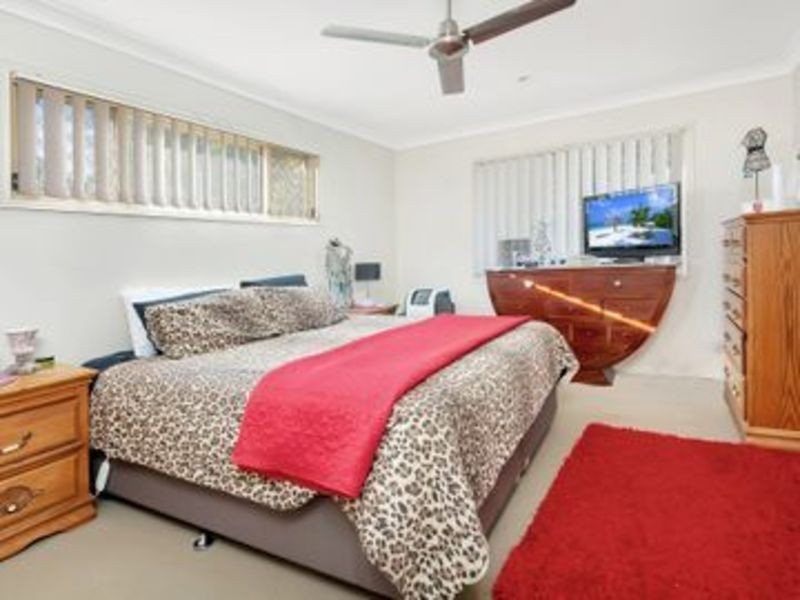 11 Heathwood Place, Collingwood Park QLD 4301