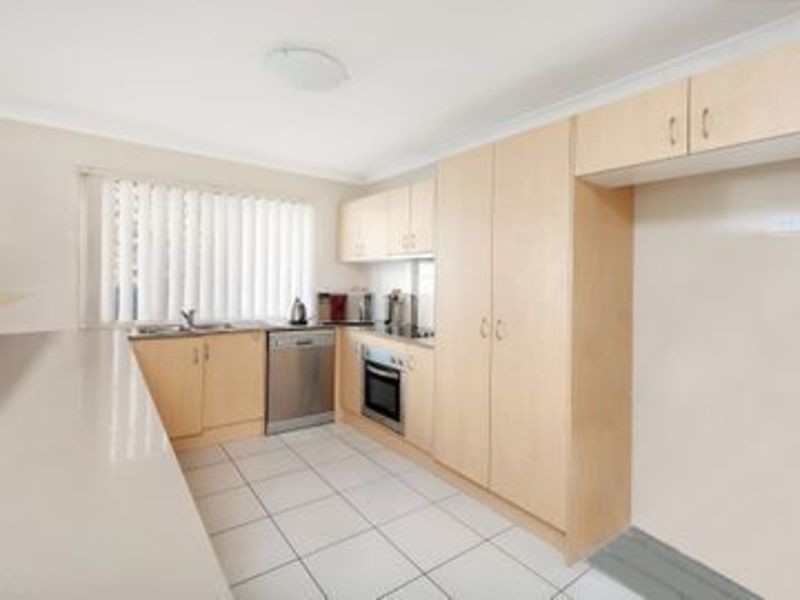 11 Heathwood Place, Collingwood Park QLD 4301