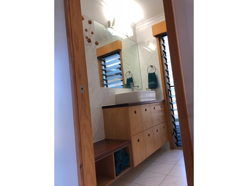 310 Rickards Road, Kolonga QLD 4671