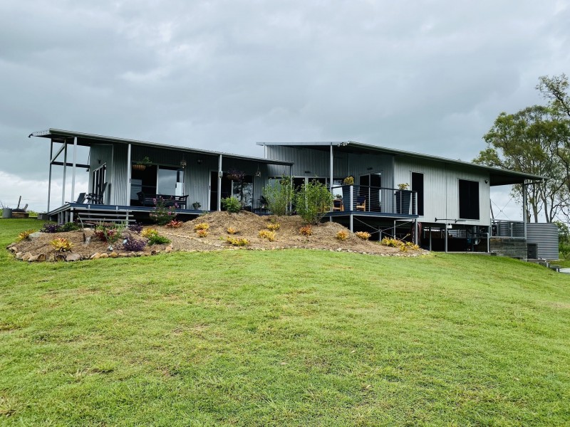 310 Rickards Road, Kolonga QLD 4671