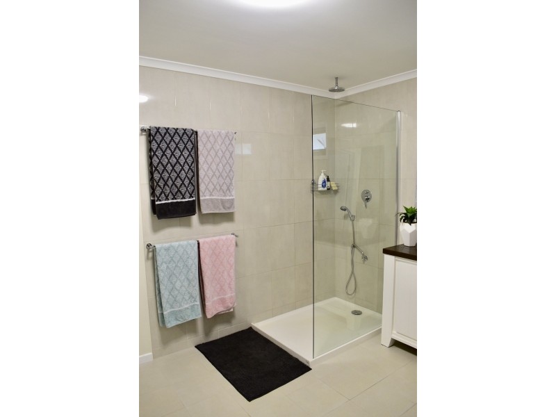 279 Ferguson Road, West Stowe QLD 4680