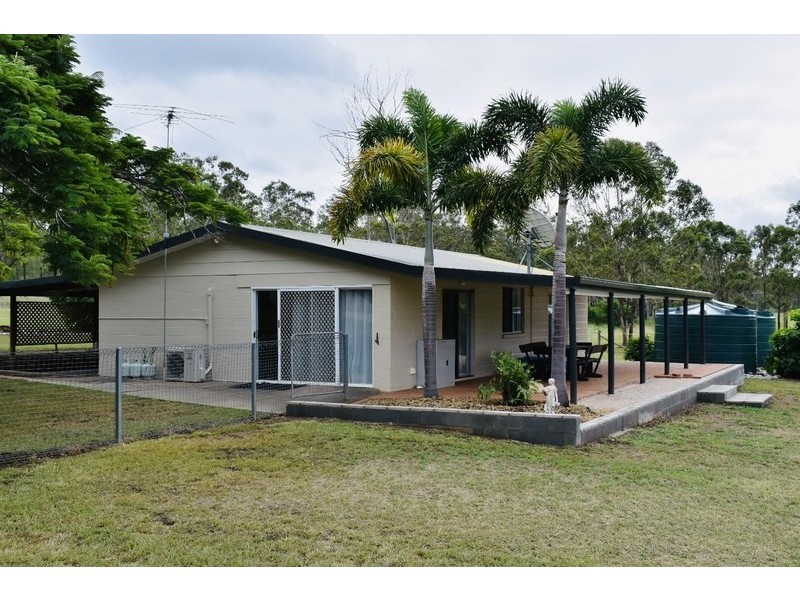 279 Ferguson Road, West Stowe QLD 4680