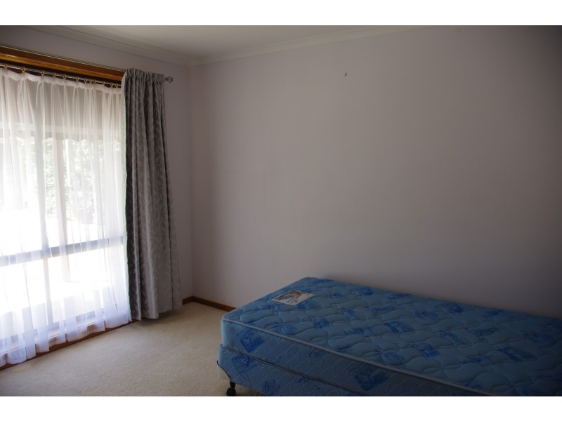 7 Simpson Avenue, Rupanyup VIC 3388