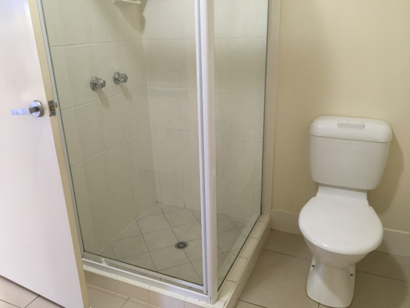 2/21 Seabiscuit Crescent, Kallangur QLD 4503