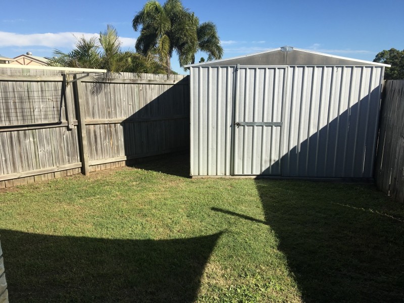 2/21 Seabiscuit Crescent, Kallangur QLD 4503