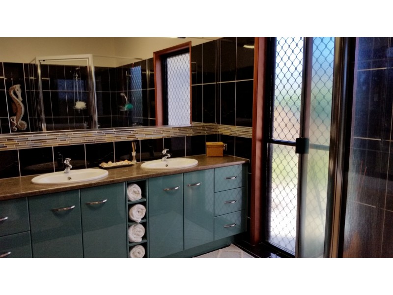 13 Continental Court, Gatton QLD 4343