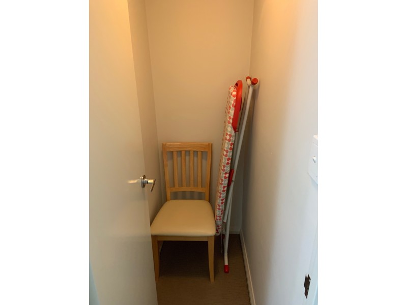 2/128 Mounts Bay Rd, Perth WA 6000