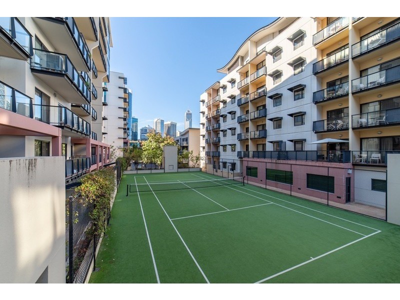2/128 Mounts Bay Rd, Perth WA 6000