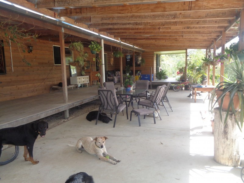 380 Settlement Road, Horse Camp QLD 4671