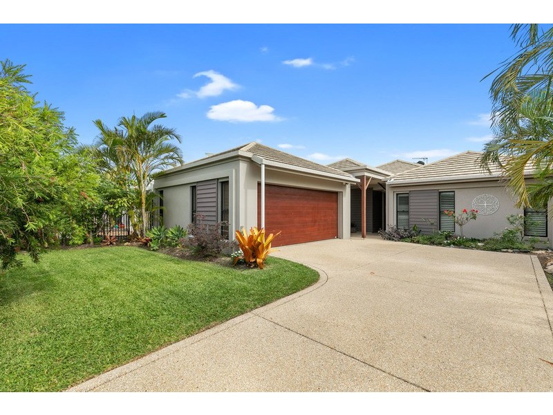 15 Lady Nelson Drive, Eli Waters QLD 4655