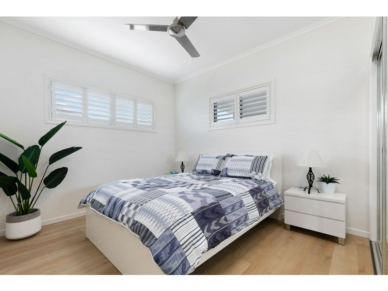 15 Lady Nelson Drive, Eli Waters QLD 4655