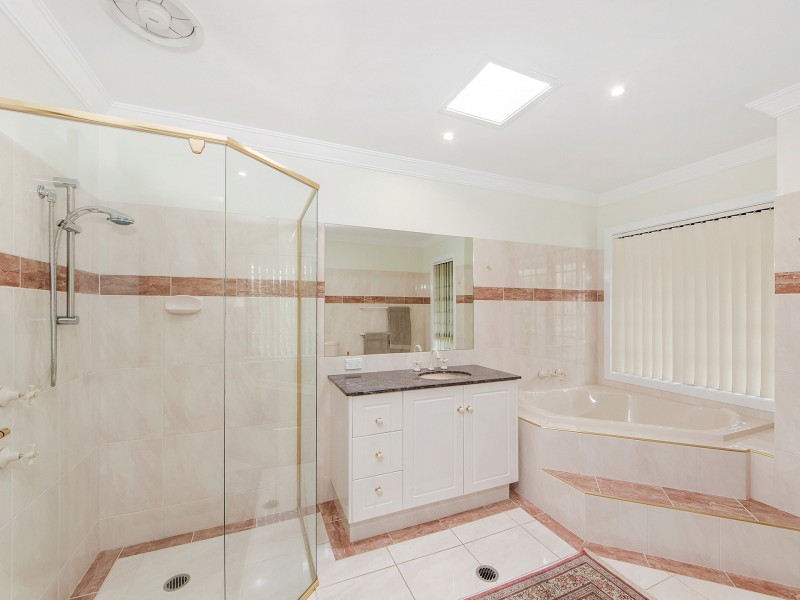 144 Strawberry Road, Mudgeeraba QLD 4213