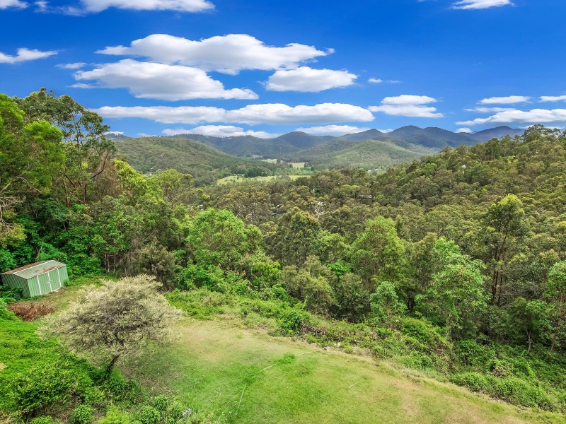 144 Strawberry Road, Mudgeeraba QLD 4213