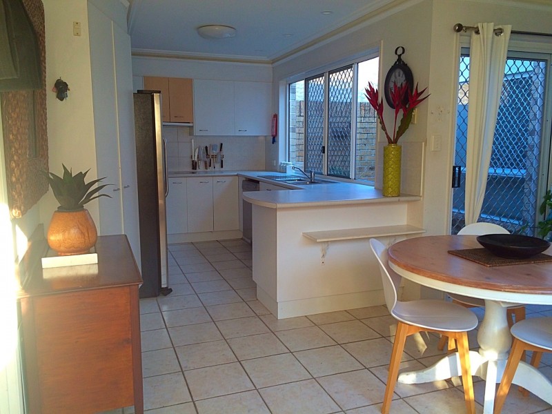 41 Sorbonne Close, Sippy Downs QLD 4556