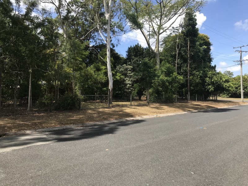 2 Lynanda Court, Caboolture QLD 4510