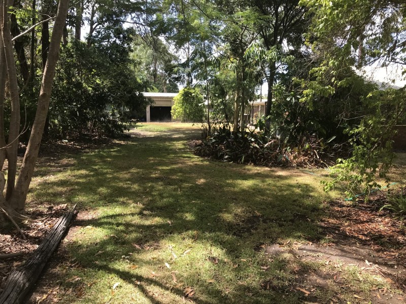 2 Lynanda Court, Caboolture QLD 4510