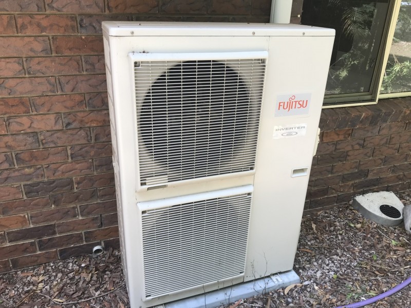 2 Lynanda Court, Caboolture QLD 4510