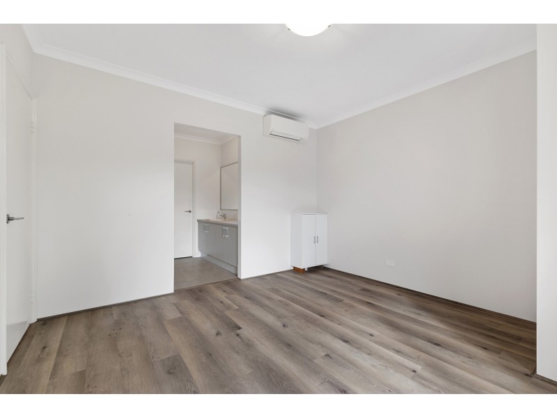 8B Eversley St, Balcatta WA 6021