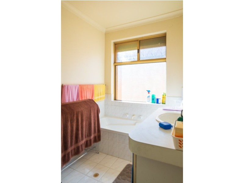 165 Alexander Road, Rivervale WA 6103