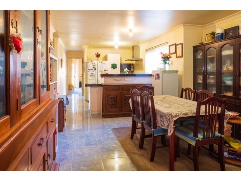 165 Alexander Road, Rivervale WA 6103