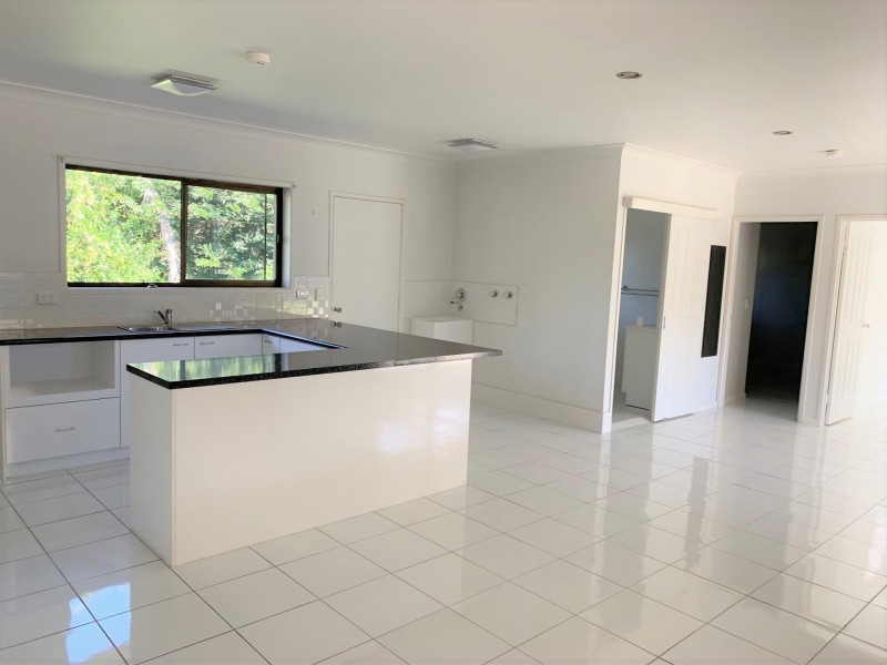 24 Pelican Parade, Jacobs Well QLD 4208