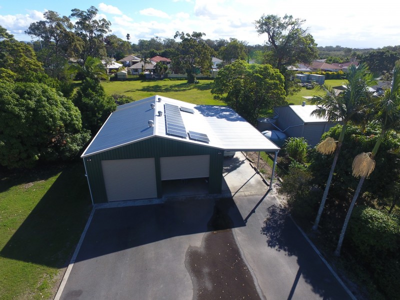 24 Pelican Parade, Jacobs Well QLD 4208