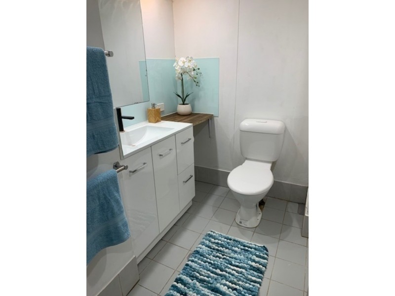 116/2 Barney Street, Southport QLD 4215