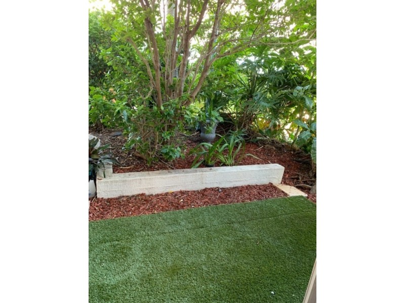 116/2 Barney Street, Southport QLD 4215