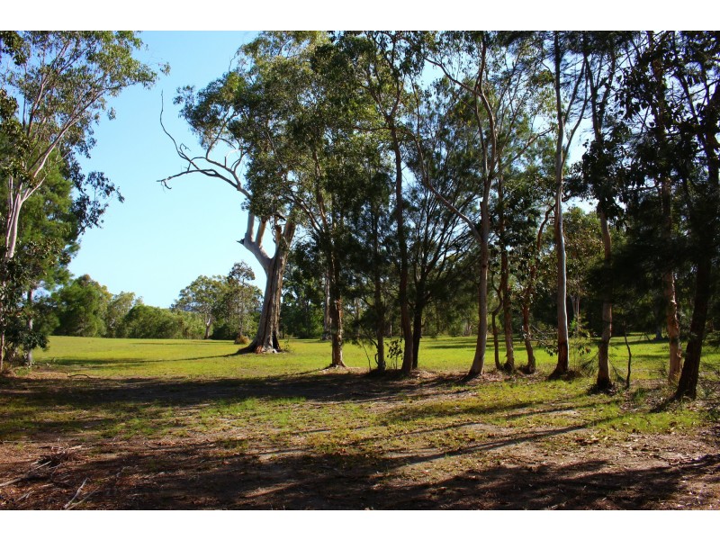 651 Lancaster Lane, Cooroibah QLD 4565