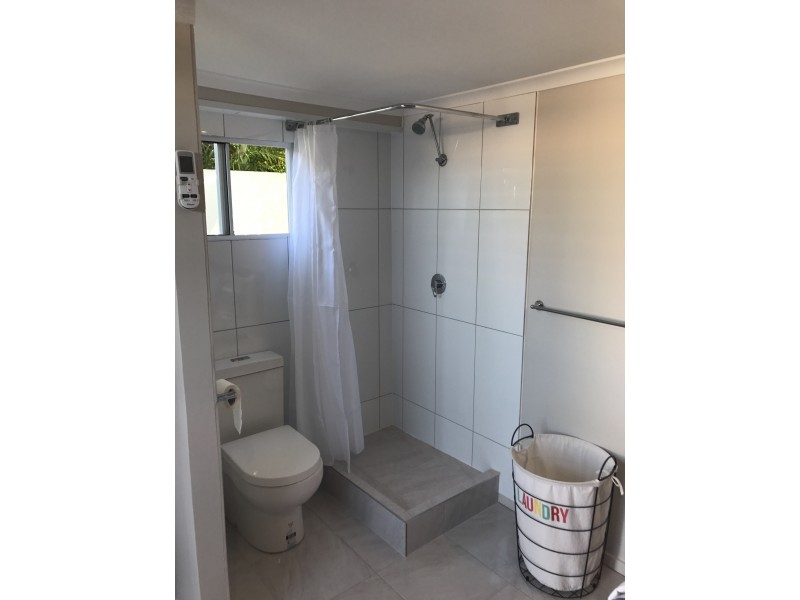 Broadbeach Waters QLD 4218