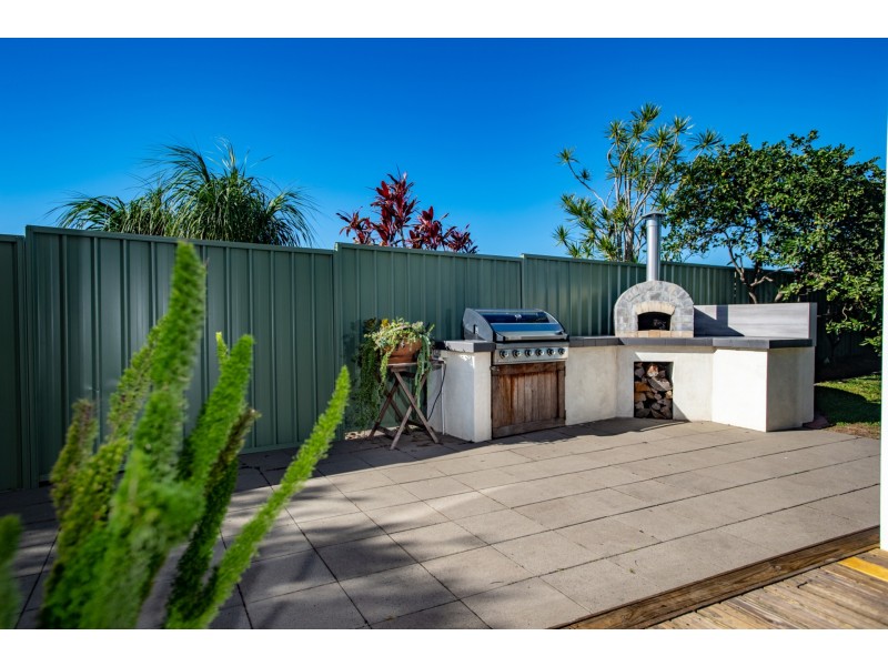 41 Ryan Crescent, Woolgoolga NSW 2456