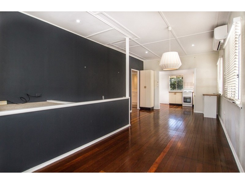 28 DONALD STREET, Woody Point QLD 4019