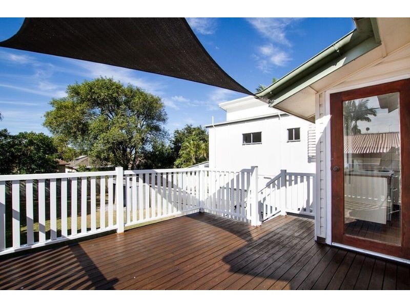 28 DONALD STREET, Woody Point QLD 4019