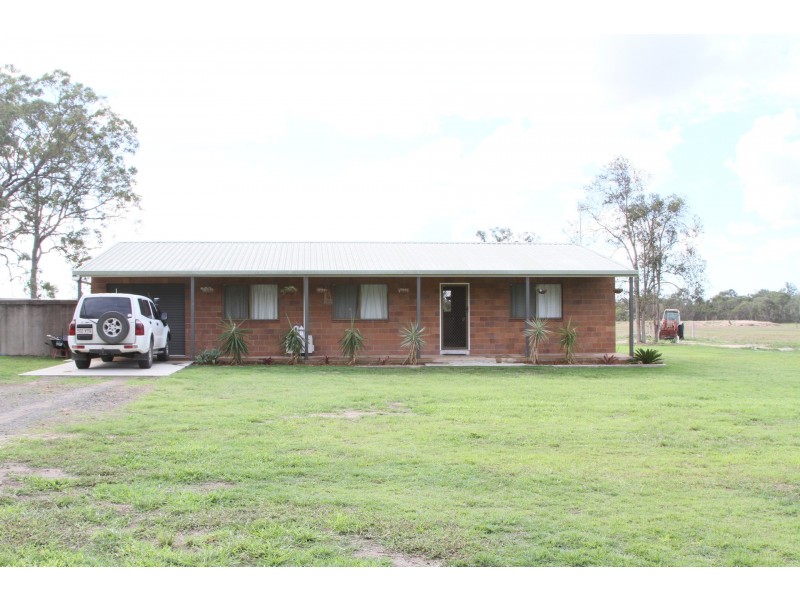 68 Usshers Rd, Sharon QLD 4670