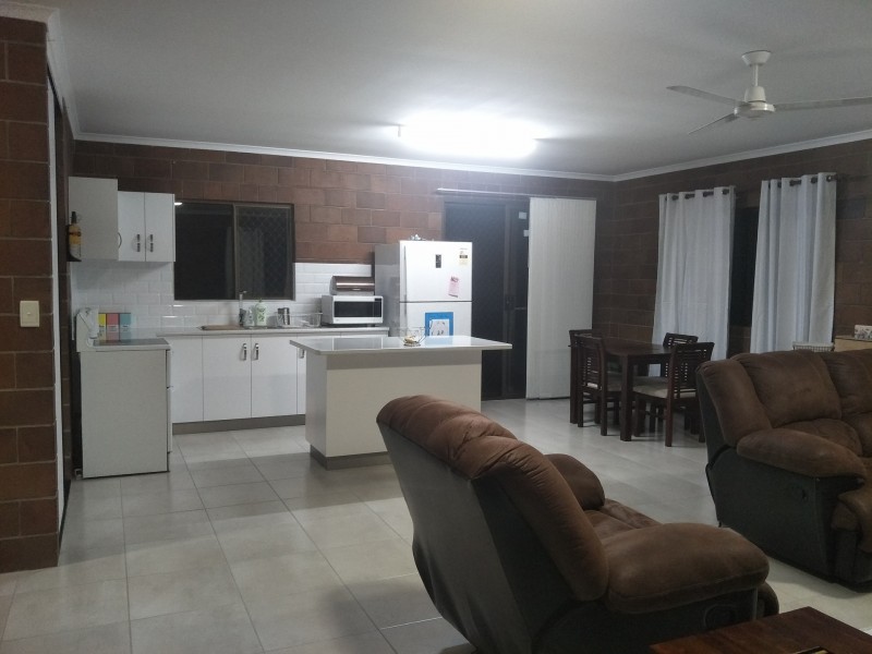 68 Usshers Rd, Sharon QLD 4670
