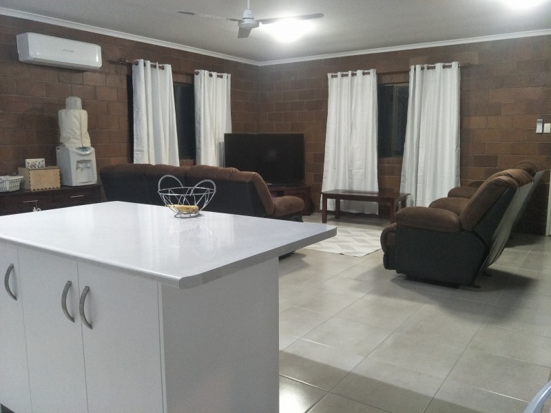 68 Usshers Rd, Sharon QLD 4670